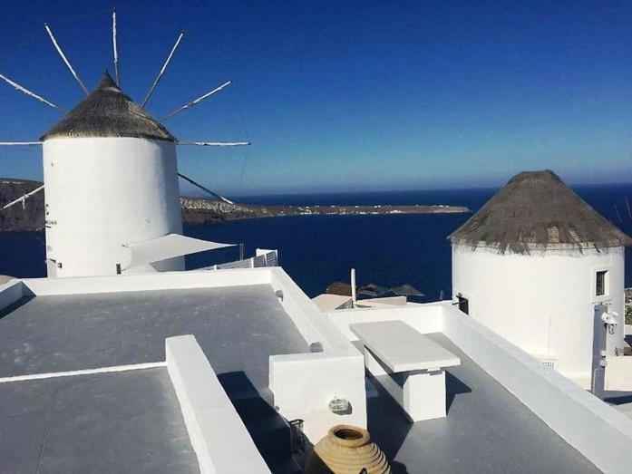 Golden Sunset Villa Oia  Exterior photo